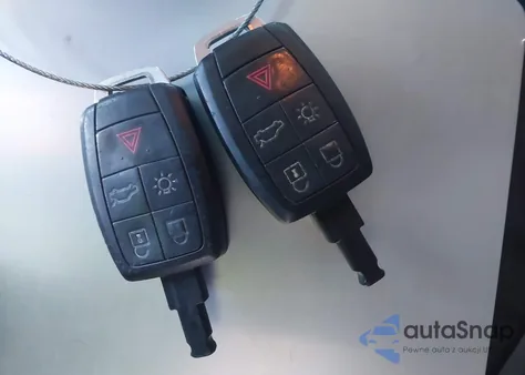 2010 Volvo S40 2.4I from USA, damaged, VIN YV1390MS8A2494073